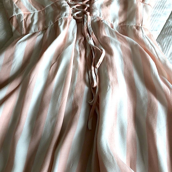 Super Cute💗 Vintage White & Pink Dress 💗 - Picture 6 of 8